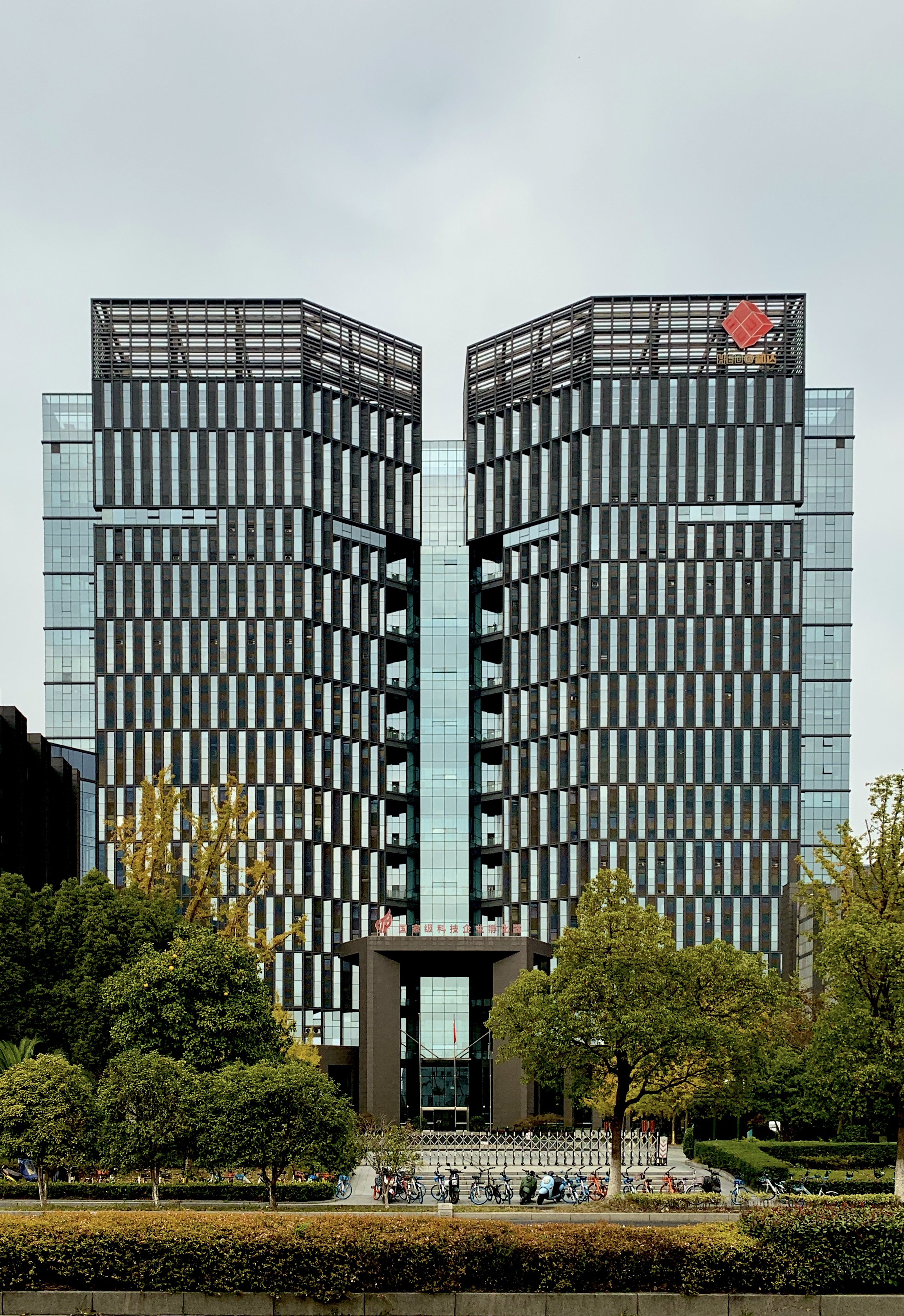 杭州市高科技企业孵化园区-1